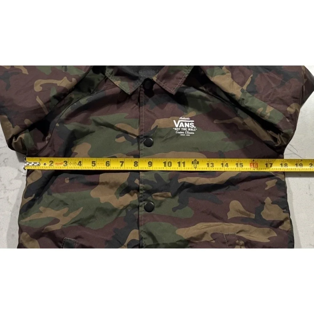 Vans Torrey Coaches Jacket Boys Medium Green Camo Snap Windbreaker Lightweight